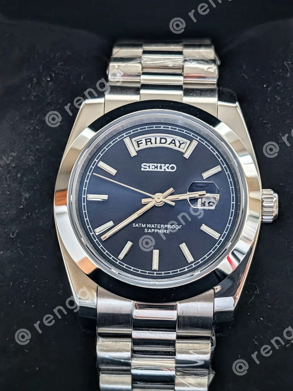36mm Seiko Men's Stainless Steel Watch - Navy Dial Sapphire